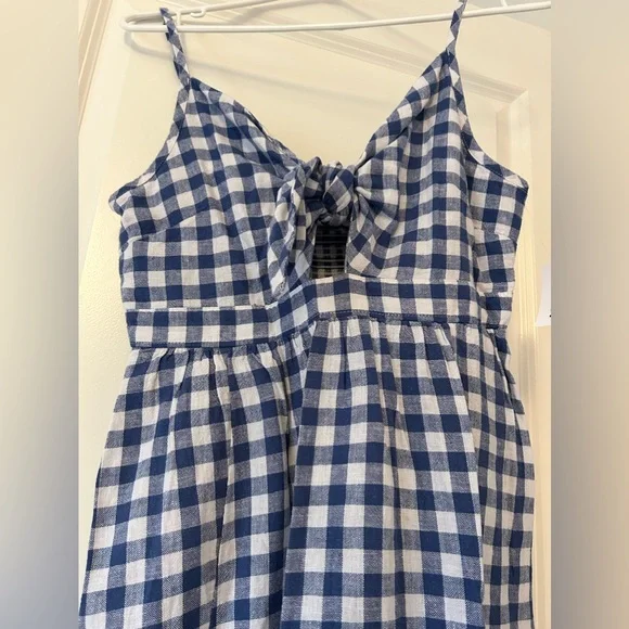 Old Navy Sundress. Brand new, with tags. Size Small. - Picture 3 of 6